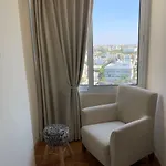 Apartment Modern 2 Bed Large Nikosia