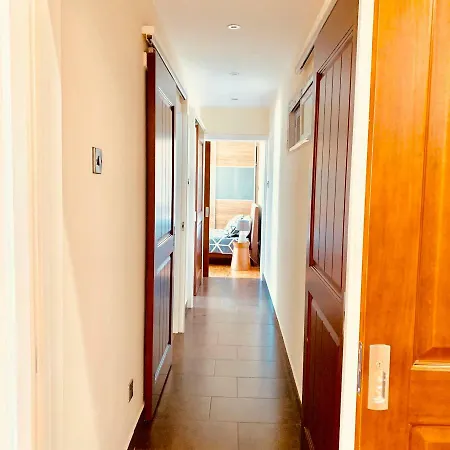 דירה Modern 2 Bed Large