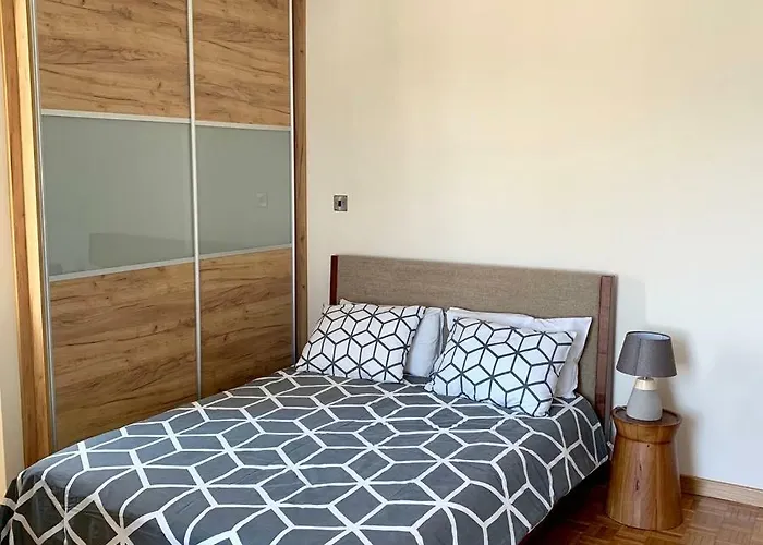 Modern 2 Bed Large 公寓 尼科西亚
